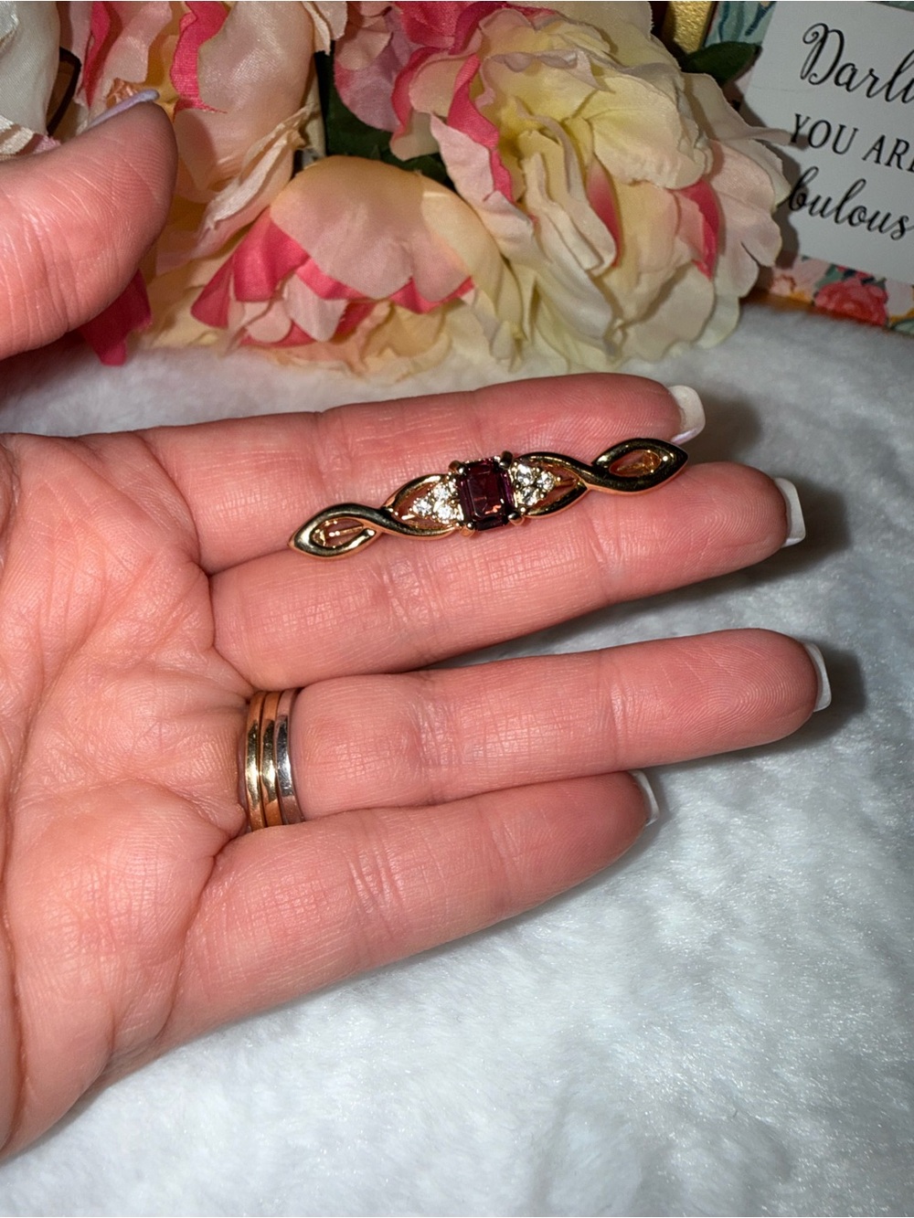 Vintage Gold Tone Purple Amethyst Rhinestone Bar Brooch Pin